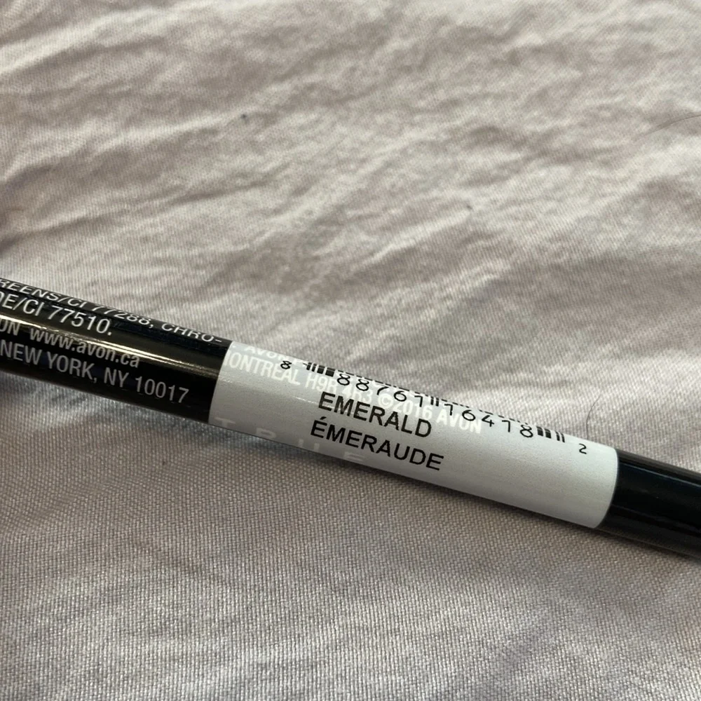 Avon Tru Color Glimmer Stick Eyeliner NEW